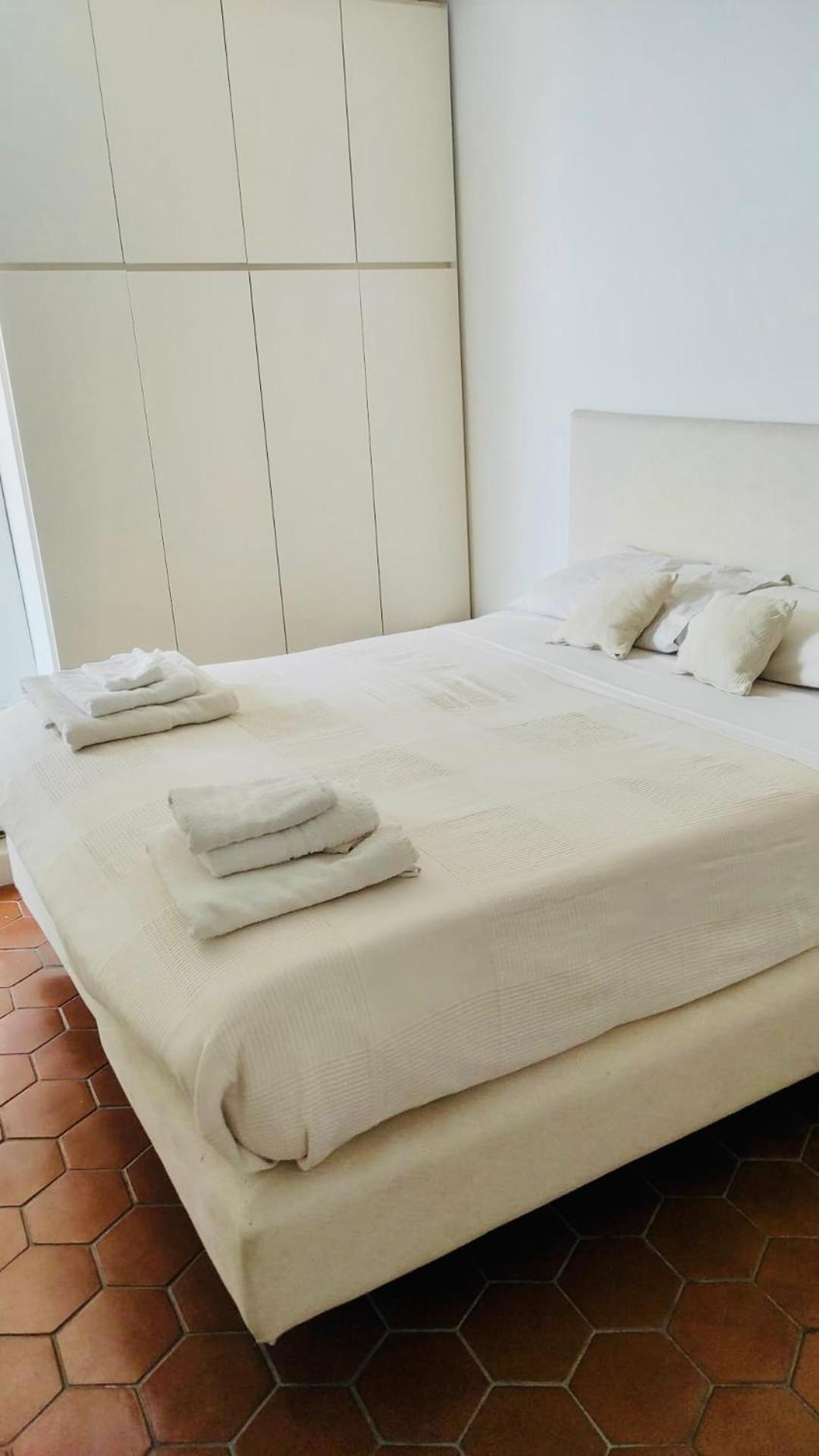 Apartamento Le Terrazze Di Chiaia Nápoles Exterior foto